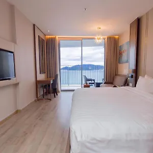 Moonlight Bay Panorama Condotel Ocean View Апарт-отель