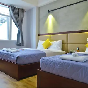 Giang Son Hotel江山民宿范五老区酒吧街胡志明市 Отель